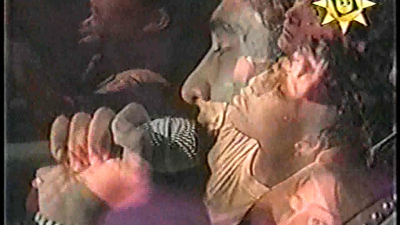 SOLO A TI - JOVEN SENSACIÓN (EN VIVO - URANIO 15)