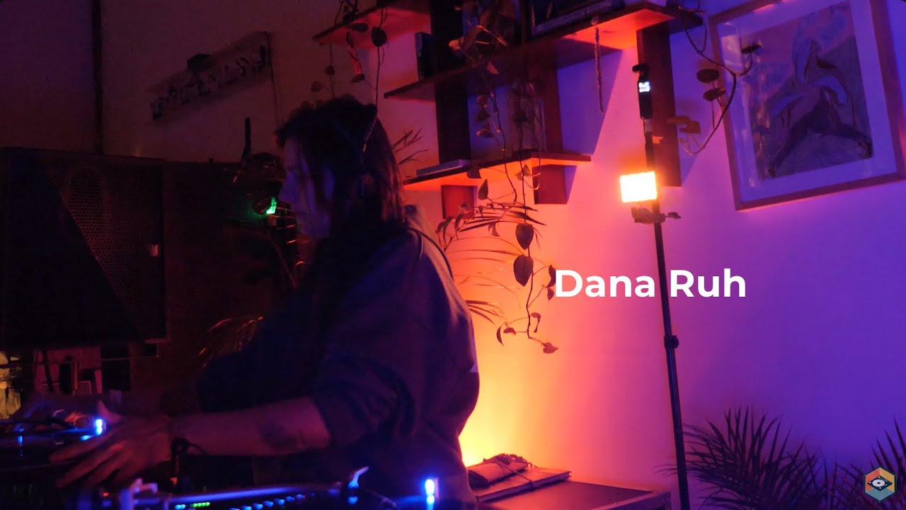 Dana Ruh @ Sunday Sessions LA / Wönzimer, Los angeles , California / Live vinyl dj set