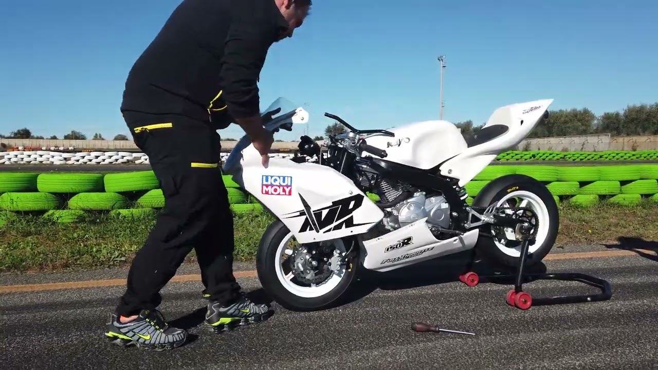 performancemag.it: backstage test due ore con la MiniGP ZS150 Kayo Moto