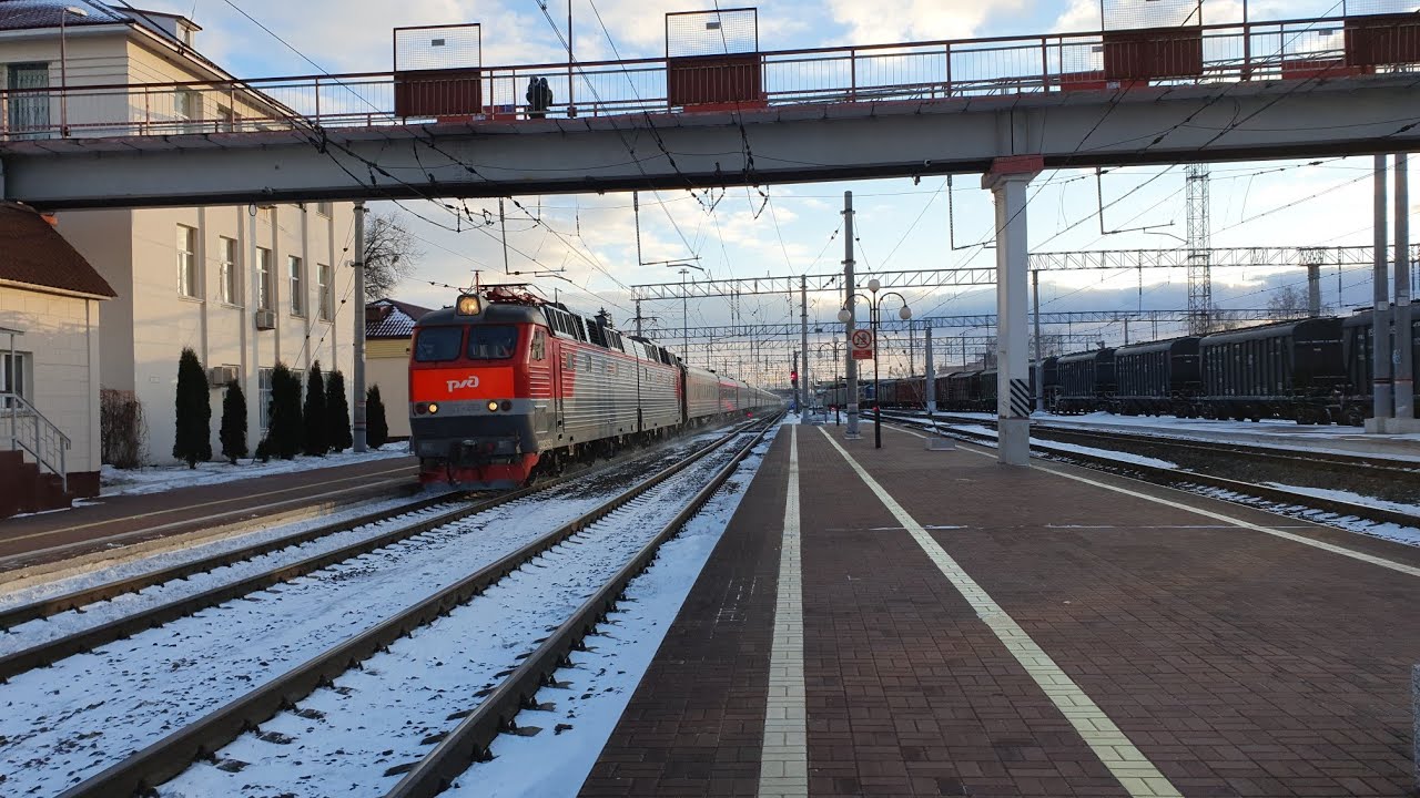 Быстрое прибытие в Тулу поезда №742 Белгород-Москва под ЧС7-253