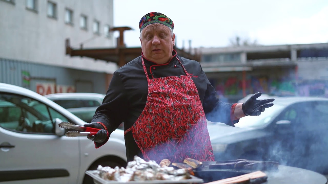 Юрий Владимирович - шеф ресторана Grillman.  #собериссобойкудоктору взгляд от первого лица.