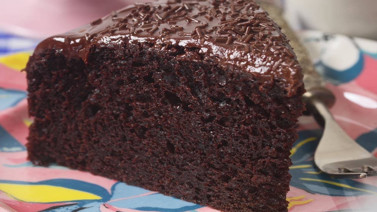 Демонстрация рецепта шоколадного йогуртового торта — Joyofbaking.com