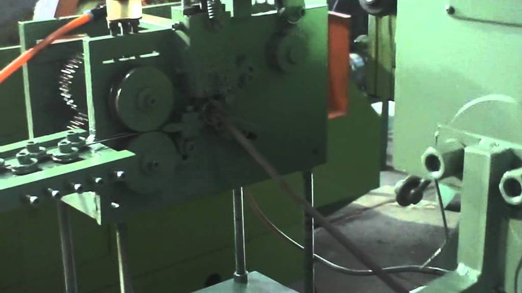 Key ring machine