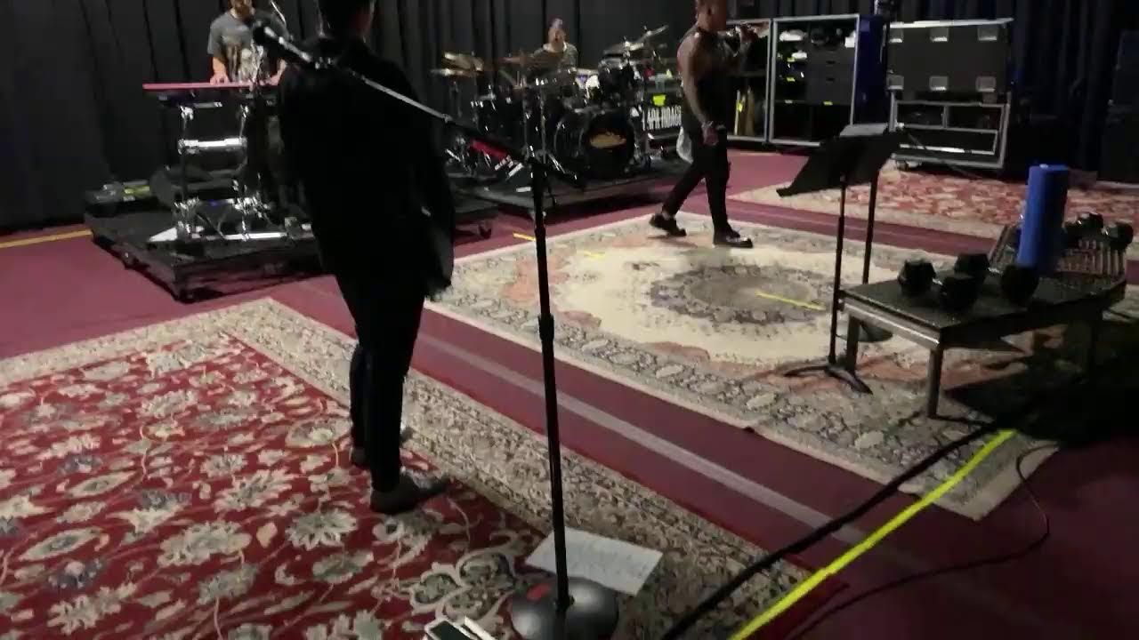 Papa Roach - Scars (tour rehearsal)