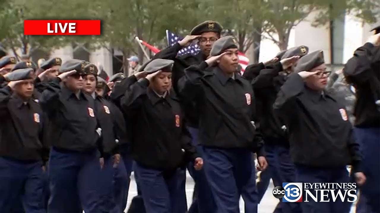 Watch Houston's annual Veterans Day parade take place in downtown