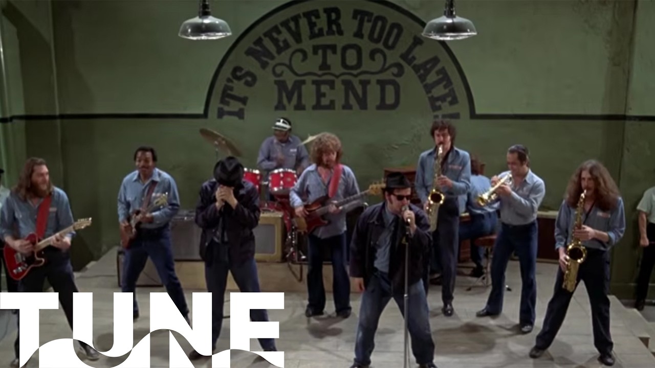 The Blues Brothers &ldquo;Jailhouse Rock&rdquo; Opening Performance | TUNE Musical Moments