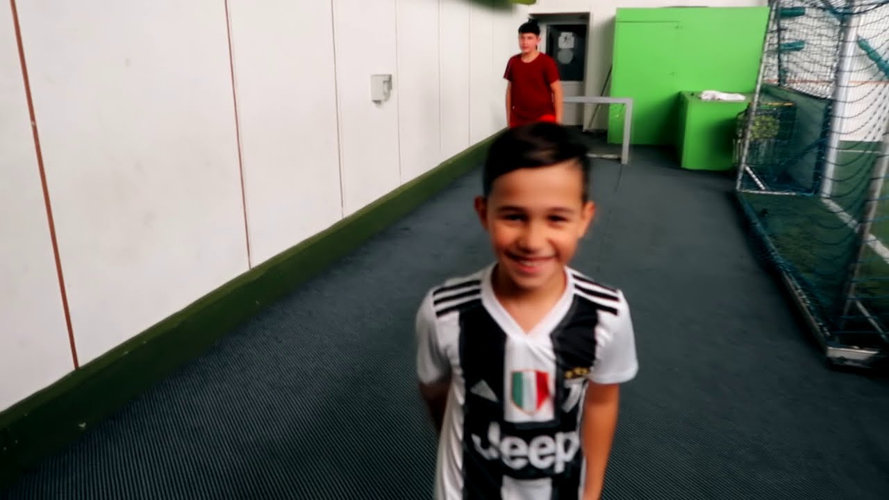 Football | Sekil | Alex | Balkan Stars |