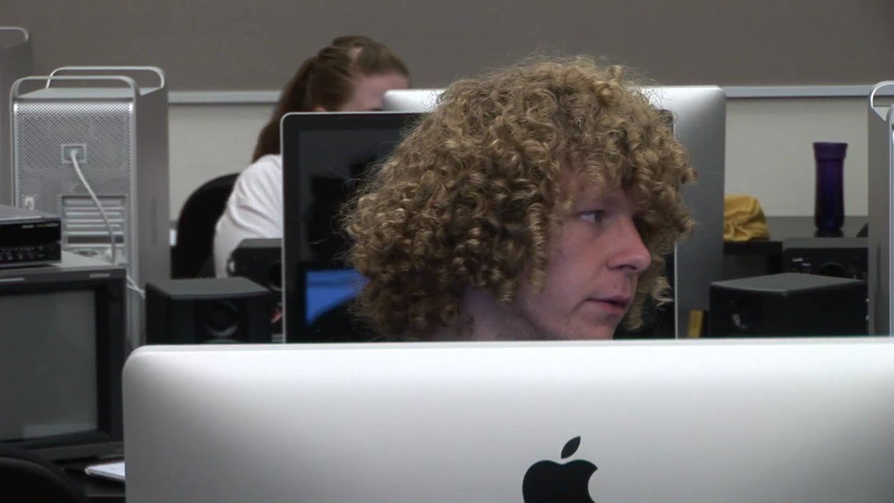 ANDROGYNINE Continues  