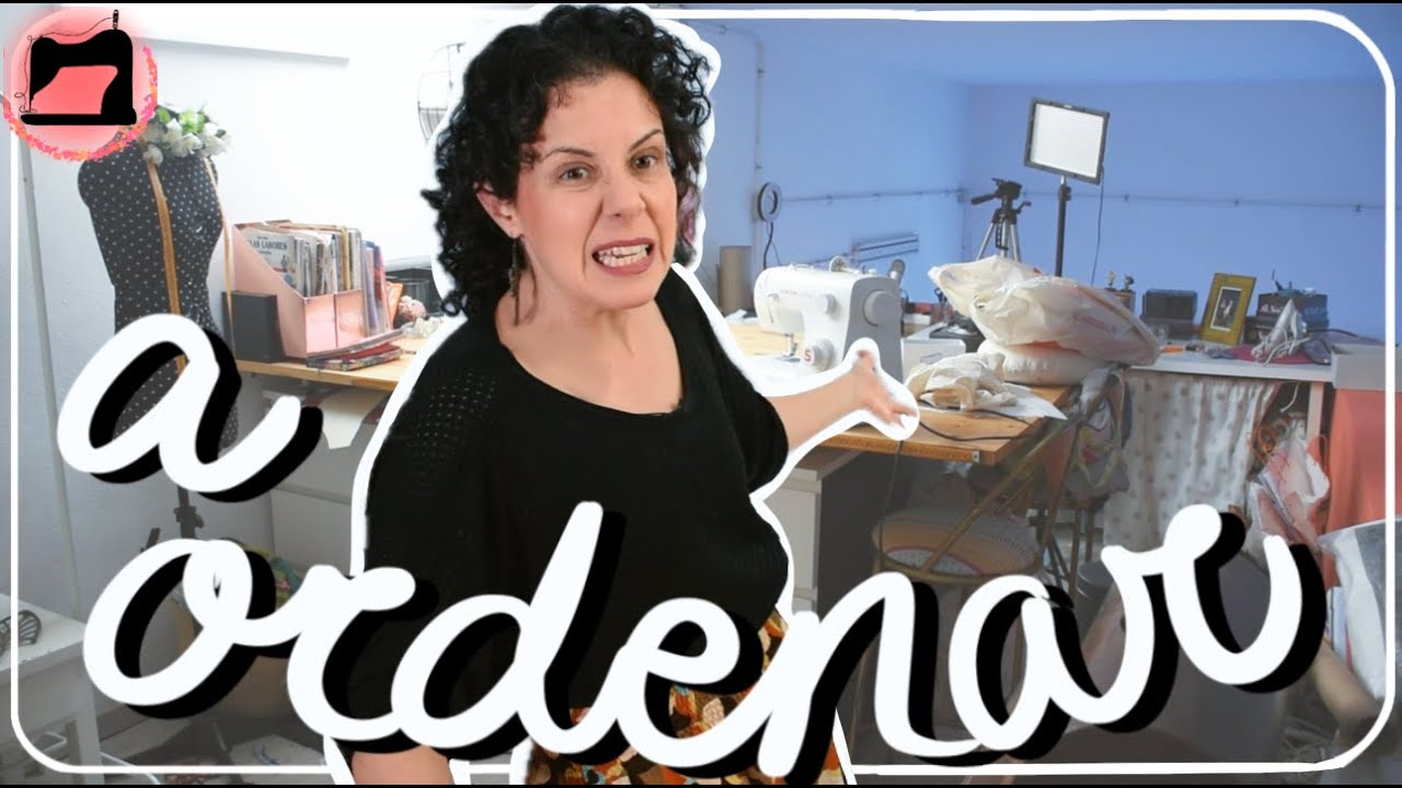 Ordenando el caos creativo: telas, arreglos y proyectos olvidados.