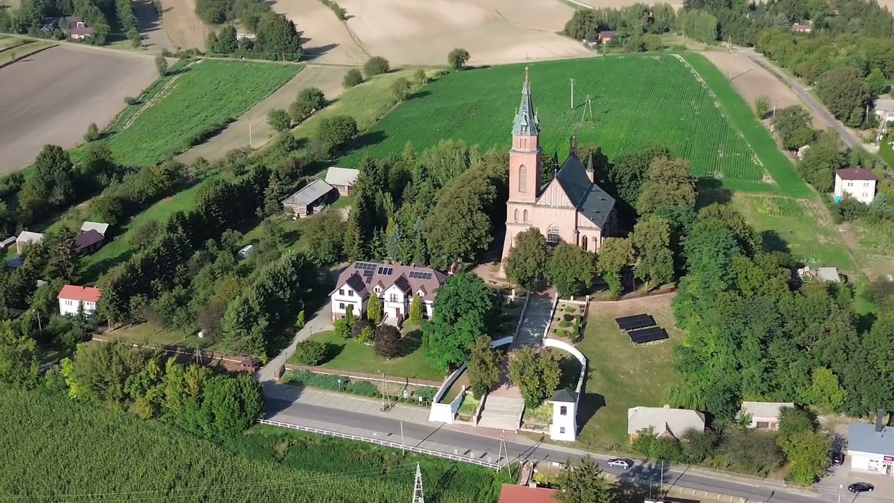 Kości&oacute;ł Trzeszczany 2025 r (4K)