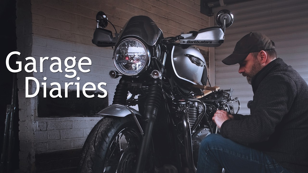 Garage Diaries with a Triumph Bonneville T120