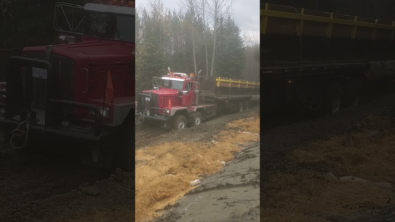 BEDTRUCK RIPPING IN MUD