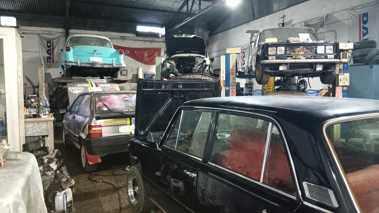 terminamos el seat 124 slipers de José   Antonio de Málaga. autoblocante frenos carburación