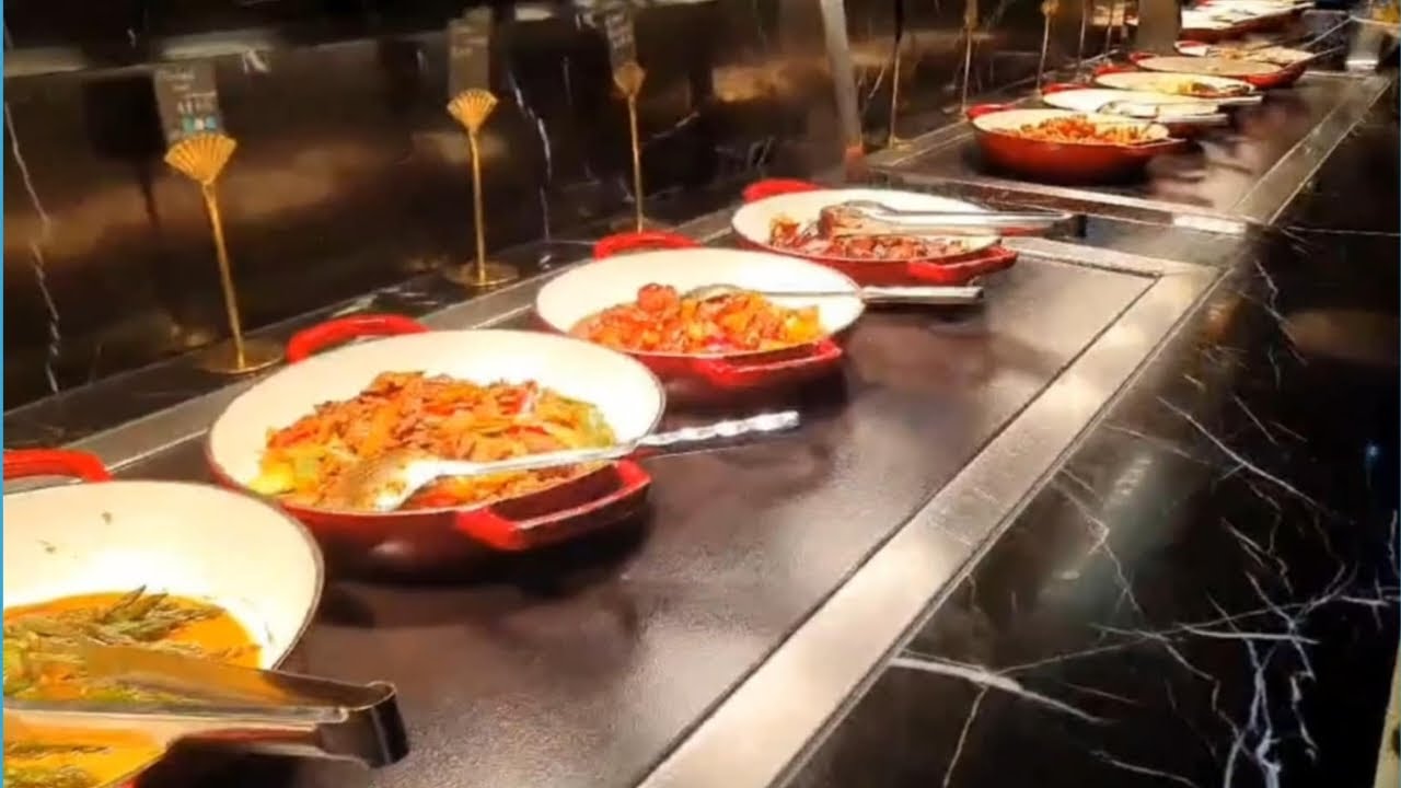 Sobrang daming Pagpilian ng Pagkain...