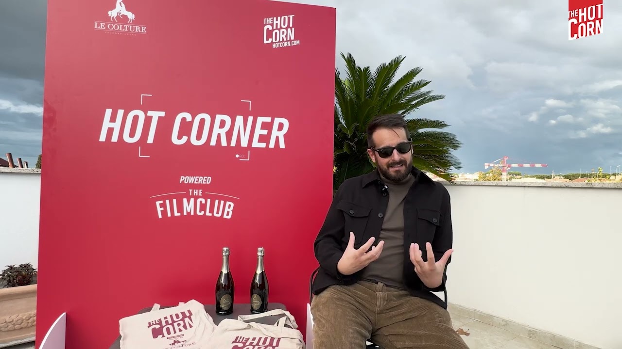 MUSICANTI CON LA PIANOLA | Intervista al regista Matteo Malatesta | HOT CORN