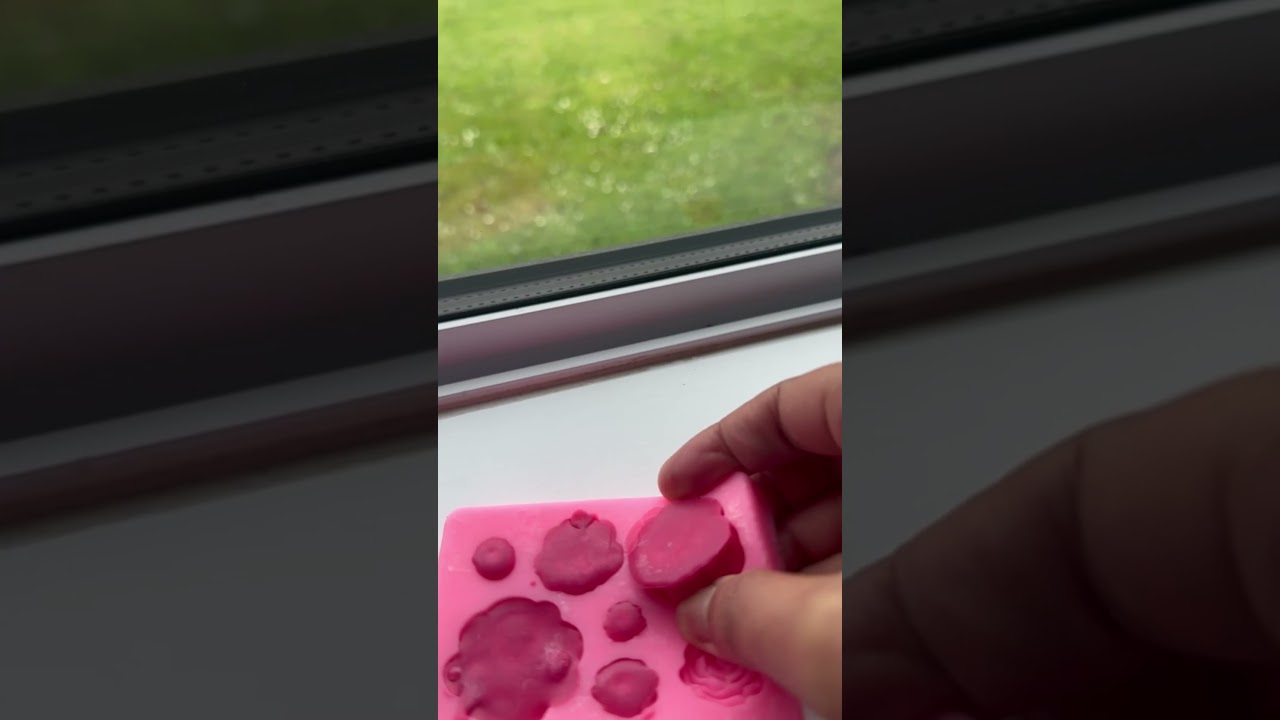 Hand poured 🎂 candle. #handpoured #diy#auckland