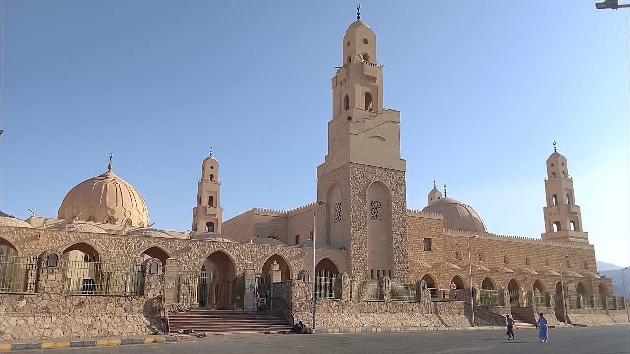شعائر صلاه الجمعه من رحاب سيدي ابو الحسن الشاذلي. كن جميلا تري أثر الوجود جميلا.الجمعة٢١ نوفمبر ٢٠٢٥