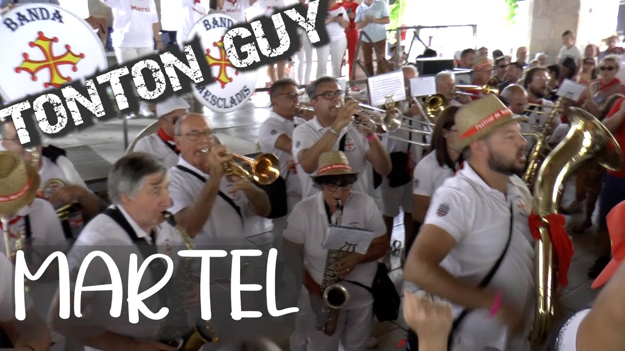 Prestation finale de la BANDA MESCLADIS pendant le festival de MARTEL 2023