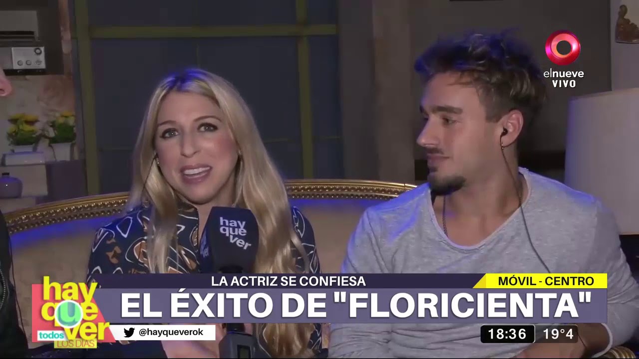 Flor Bertotti y María Valenzuela juntas a Yeyo de Gregorio en el teatro
