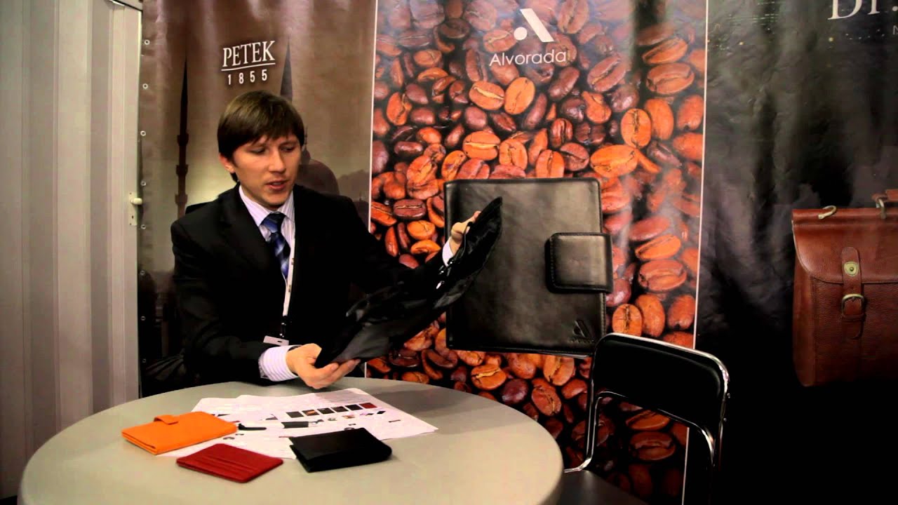 Дорожный несессер и портмоне компании Petek-1855, IPSA - 2013