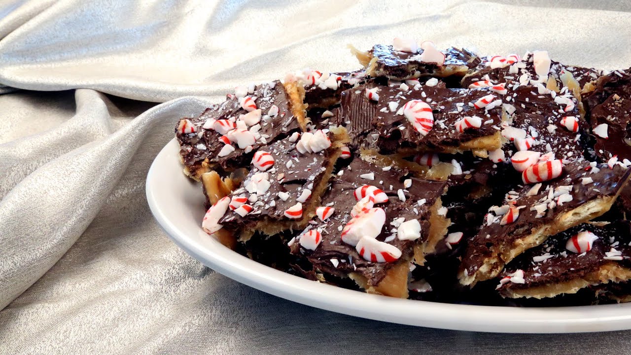 Peppermint Sweet & Saltines Recipe | Simplemost