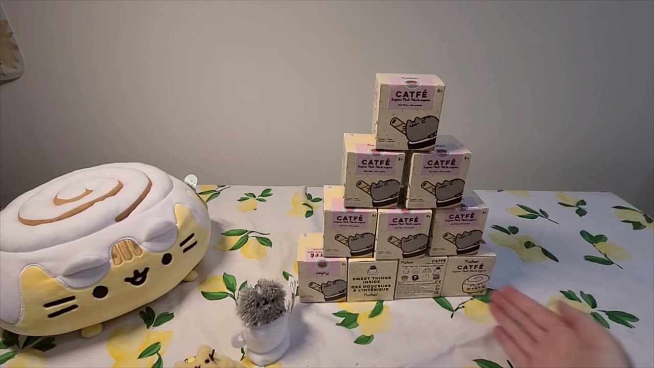 Opening 10 Pusheen Series 16 Catfé Blind Boxes! 😺☕🥐