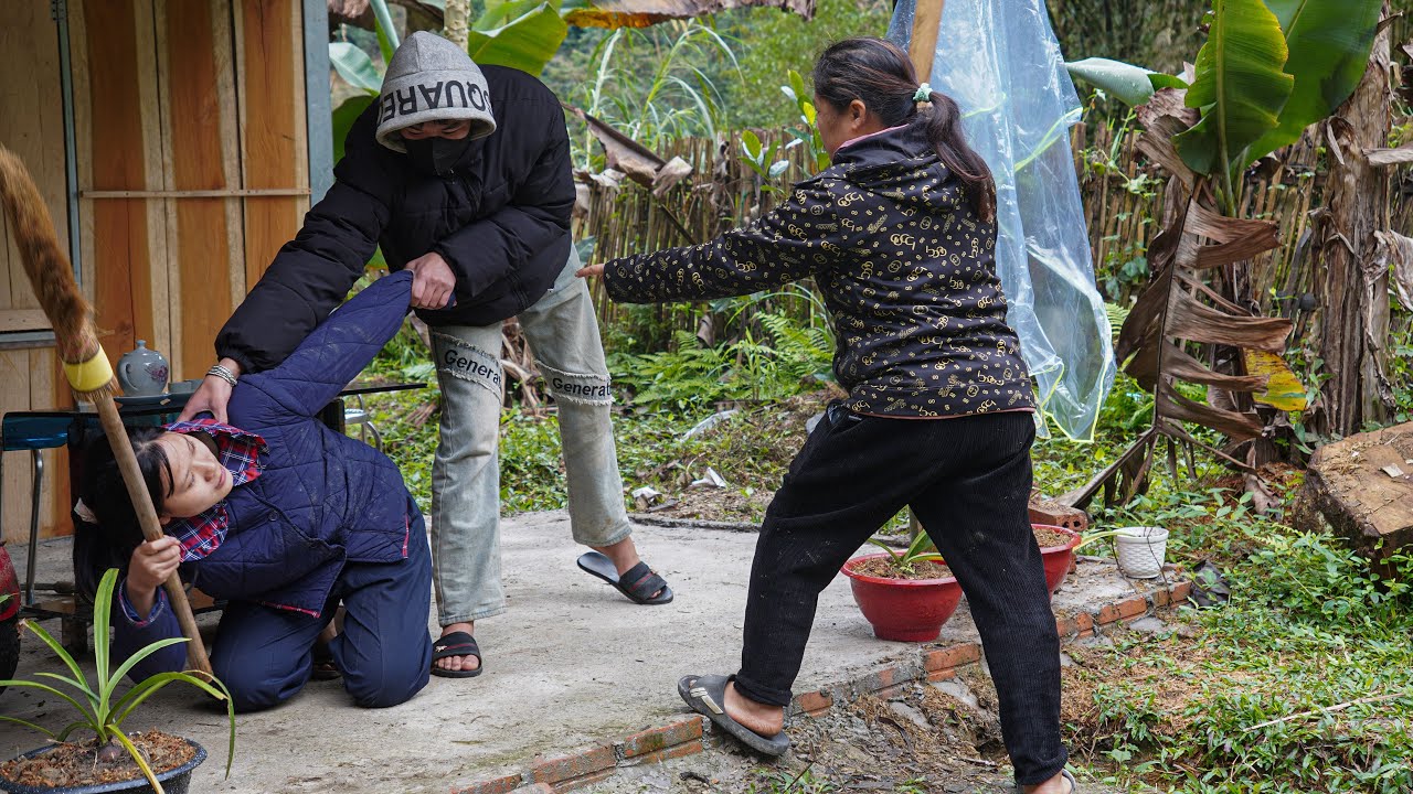 The thug received money from Mạnh's mother to confront Yến and cause trouble