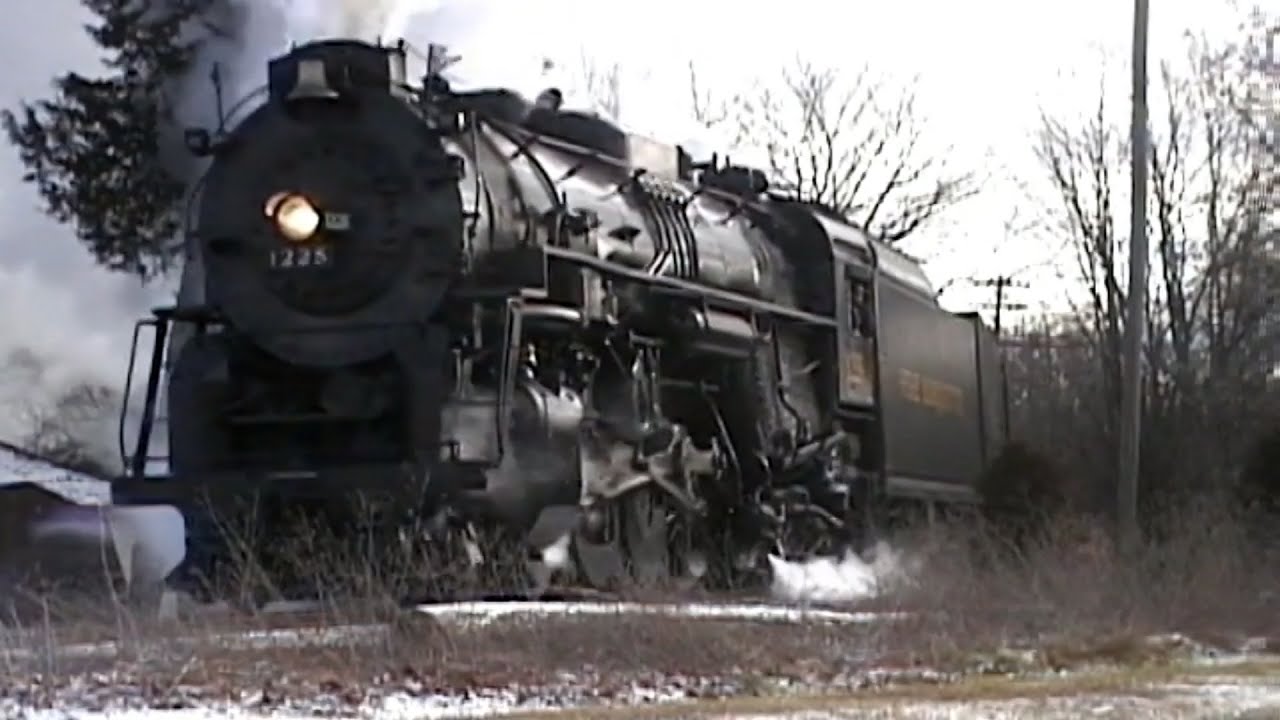 PM 1225 North Pole Express - December 19, 2015