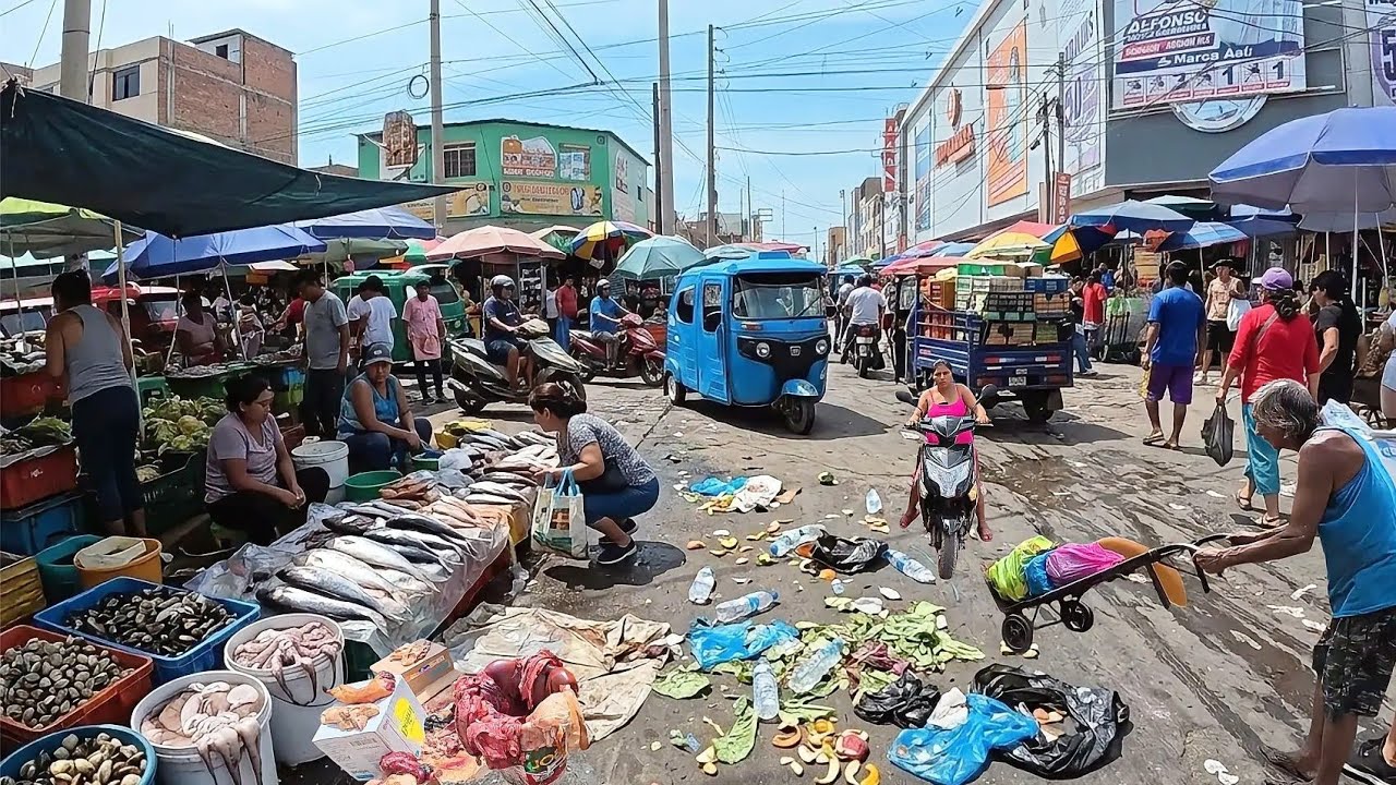 As&iacute; es el MERCADO mas CAOTICO del sur Chincha 🇵🇪 donde el comercio nunca duerme 