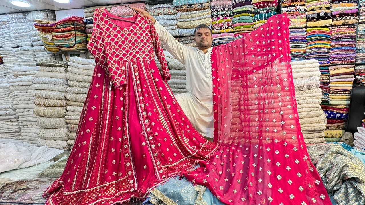 Pure Chiken Kari Desighn 2024 😍 & White Fabrics Low Price Dresses