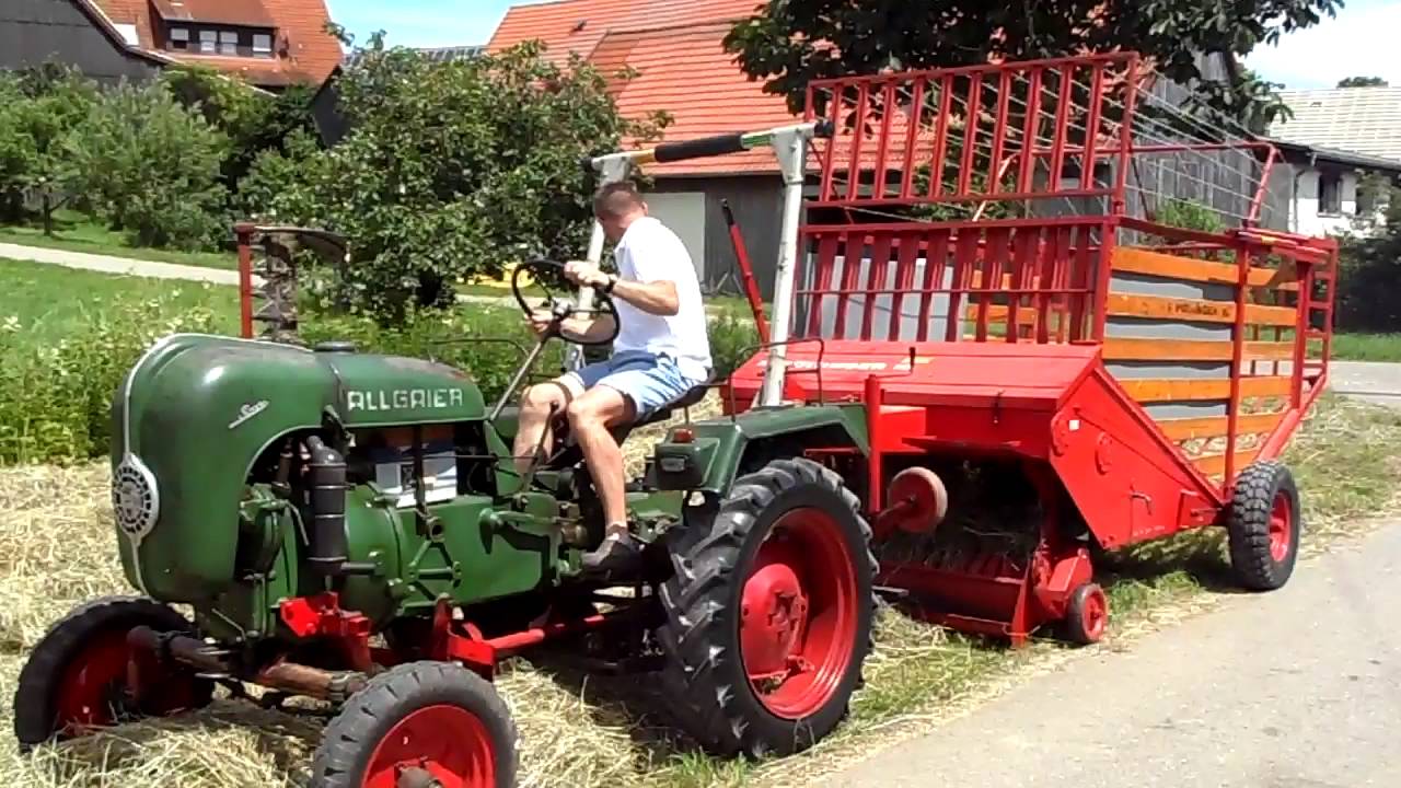 Vatter ´s erleben: Heuaufladen mit Allgaier A111 und  Ladewagen Pöttinger LW10