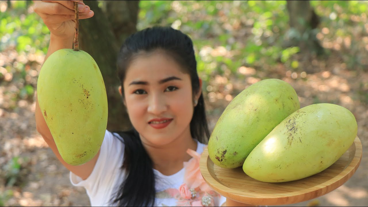 Yummy Green Mango Salad Recipe - Prepare By Countryside Life TV.