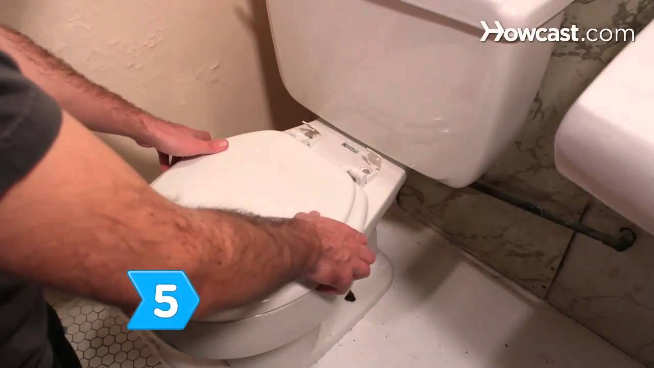 How to Replace a Toilet Seat