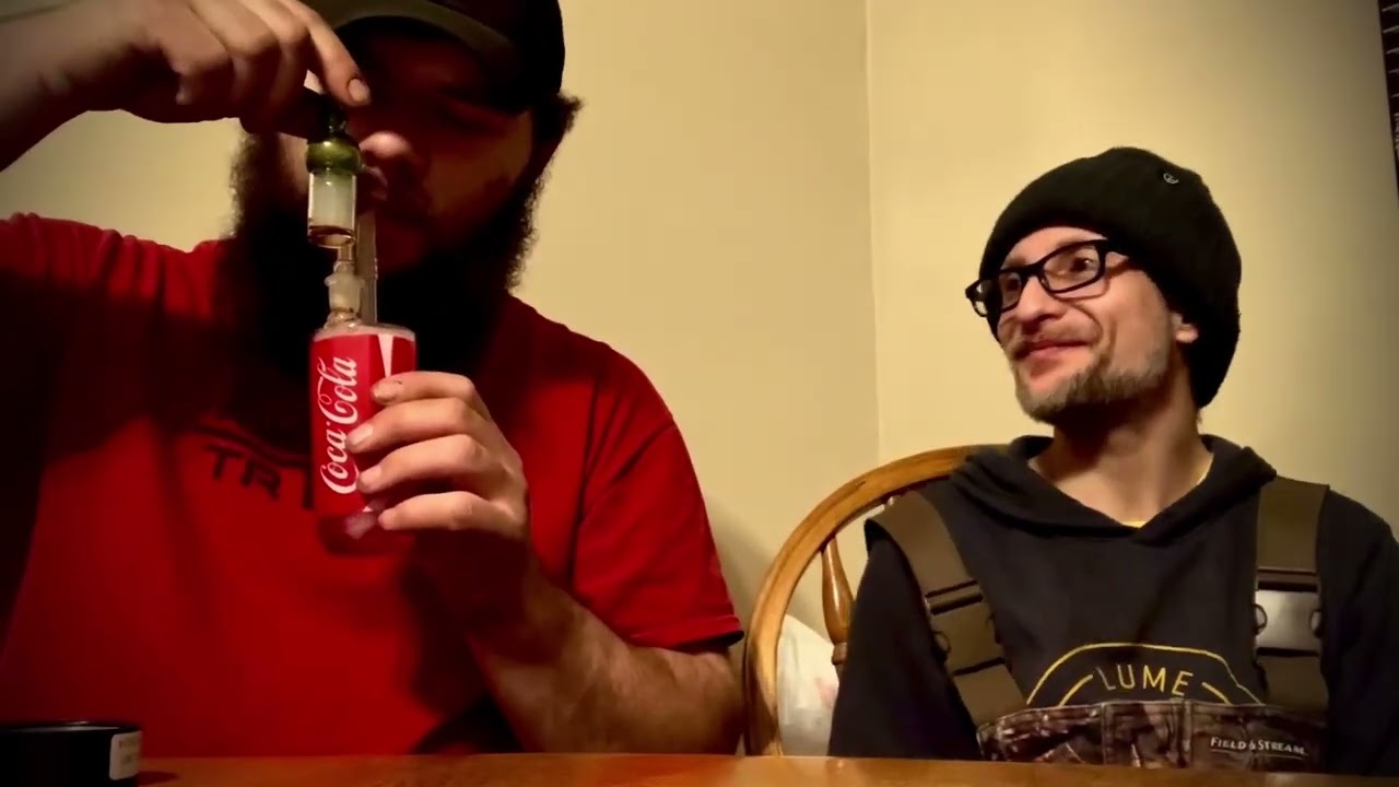 Caviar Cake Disposable and Dank Lite Baller Jar review 21+ only