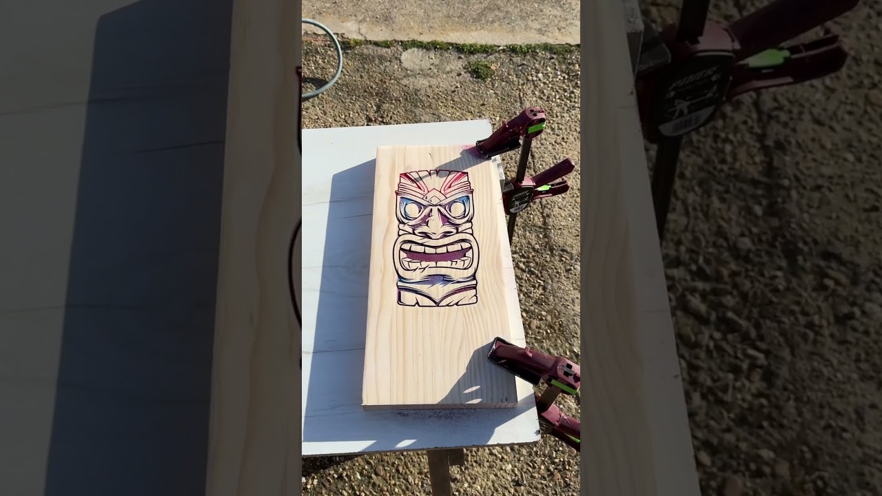 Tiki Carver 