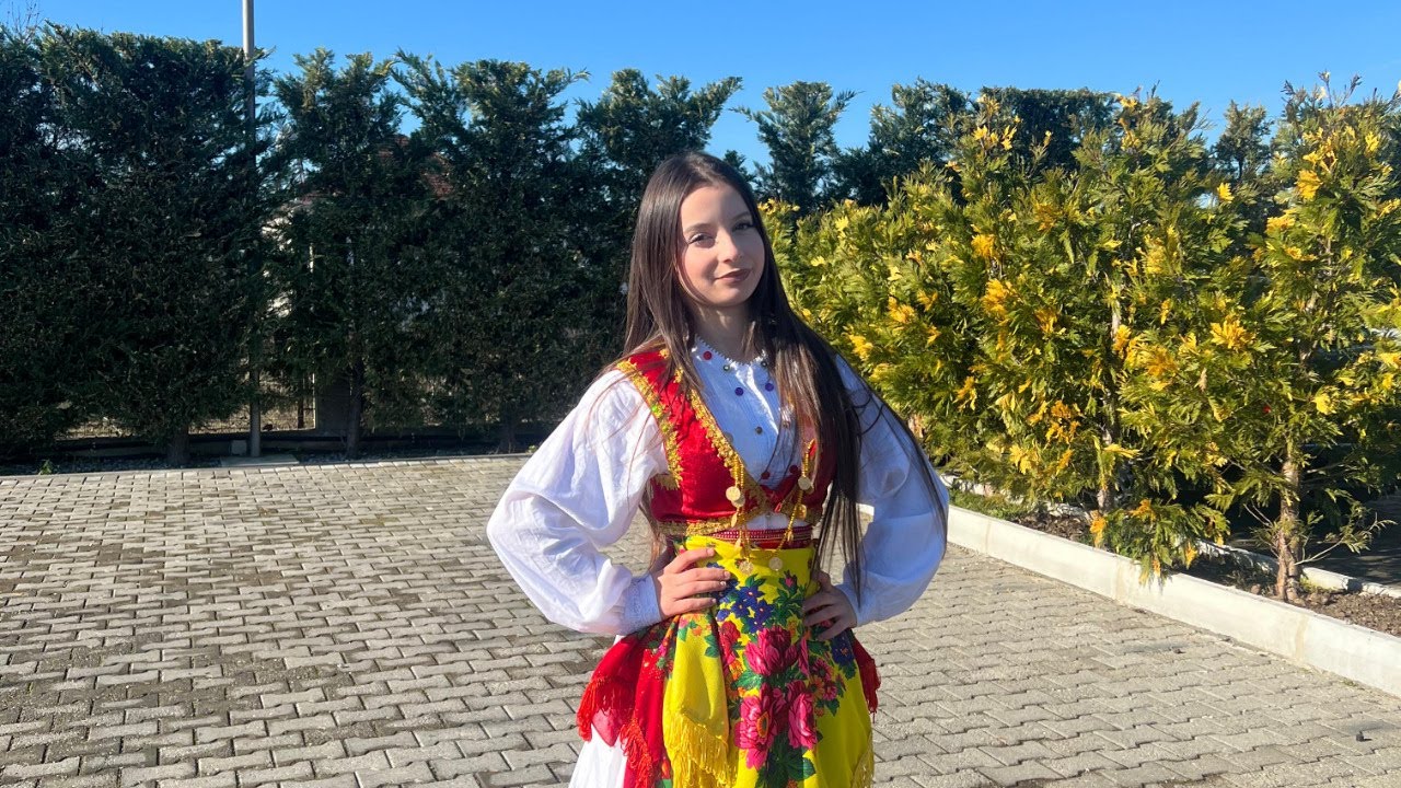 Besarta Kukaj - Live ne Dasem