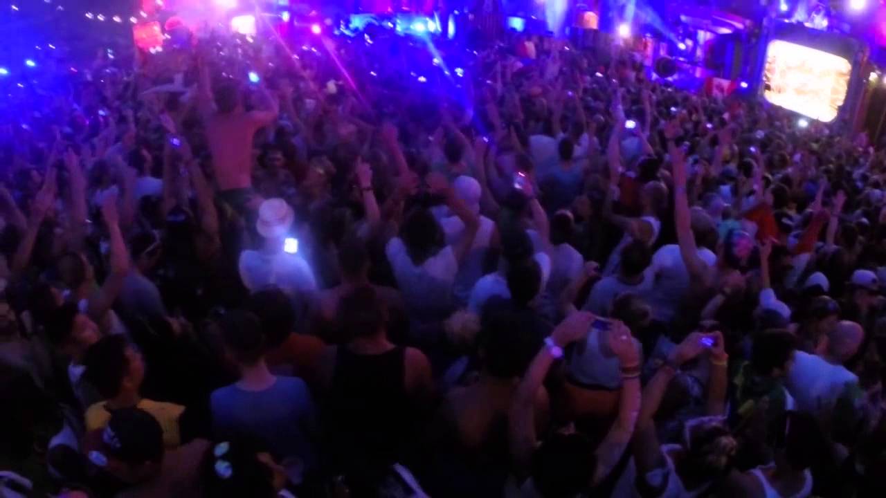 Alesso @Tomorrowland 2014 | 7/19/14 | @Mainstage