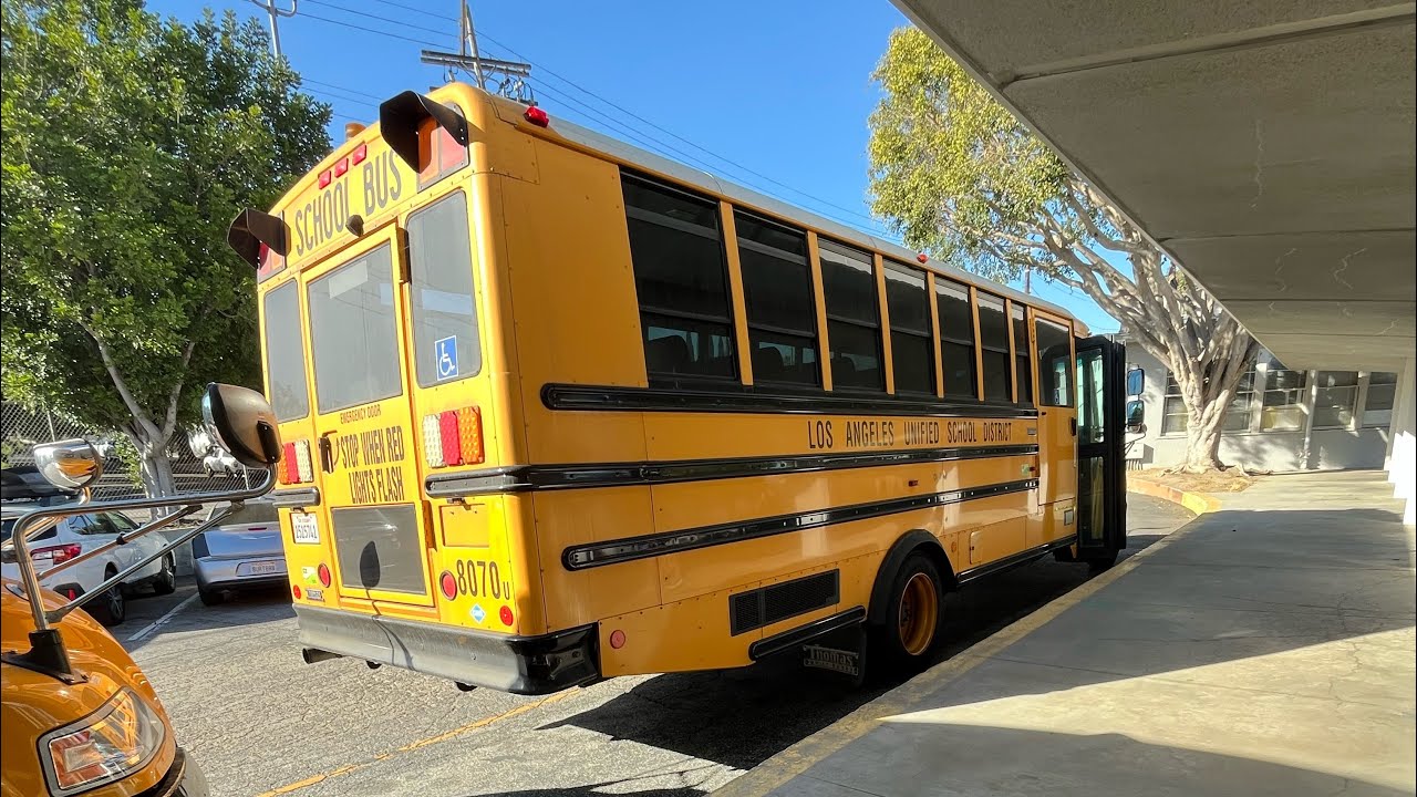 (Groundhog Day Special) Los Angeles Unified School District 2018 Thomas C2 CNG School Bus 8070u