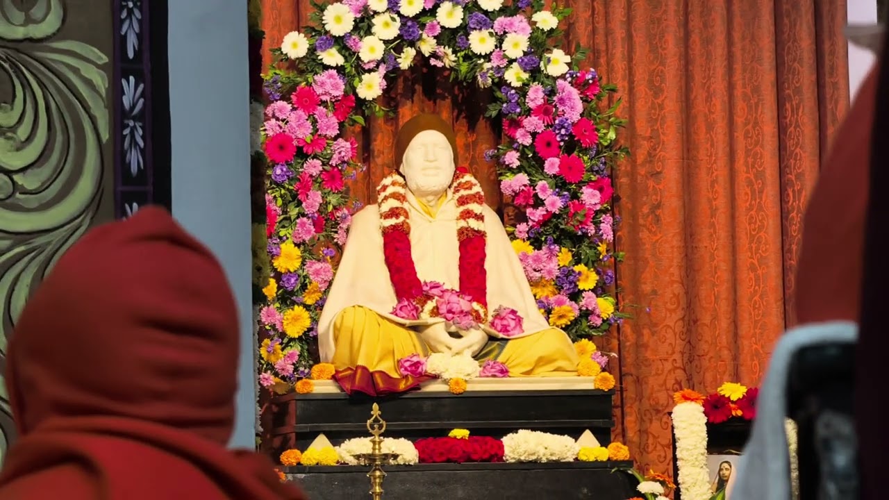 100th year celebration of Ooty Sri Ramakrishna math.vocal byLakshmi Vijayaraghavan.