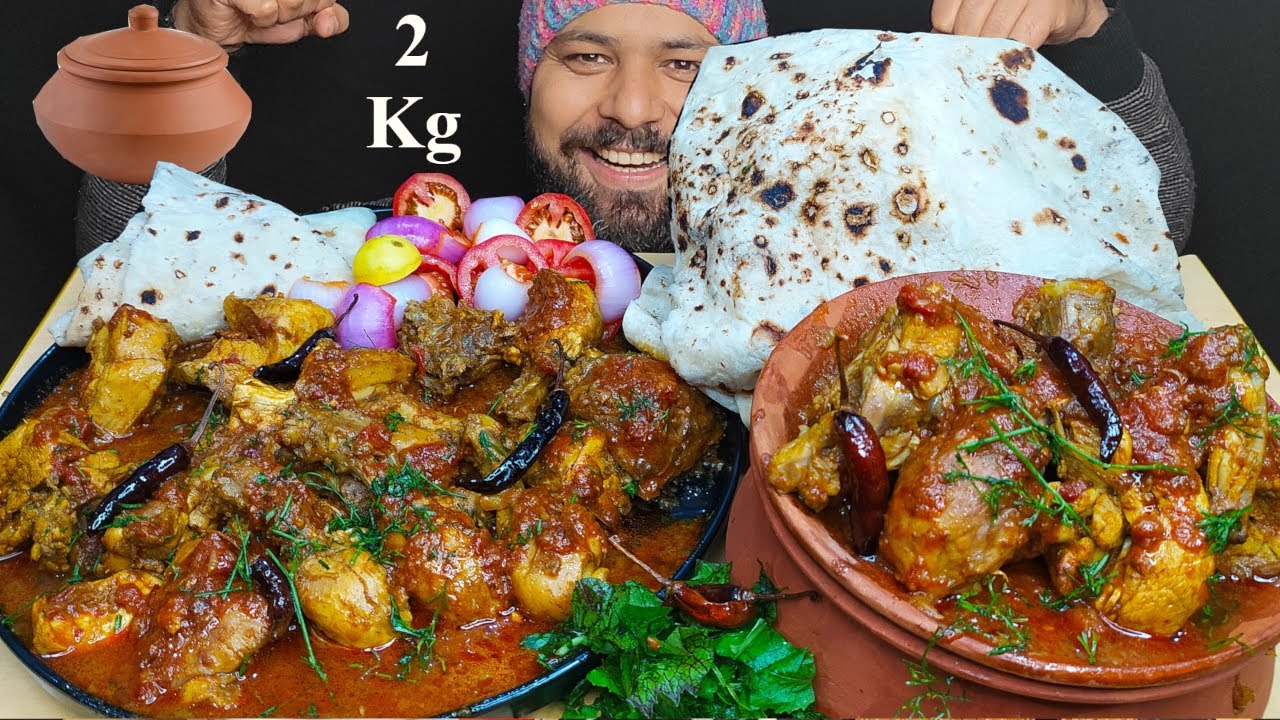 2 Kg SPICY HANDI CHICKEN CURRY & RUMALI ROTI EATING SHOW | 2 Kg Chicken Curry & Rumali Roti Mukbang