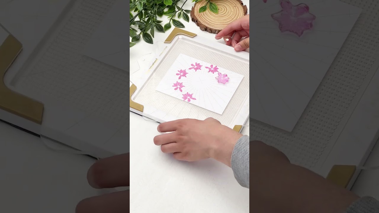 Making A Stamped Floral Wreath with Altenew's Stampwheel! 🤩
