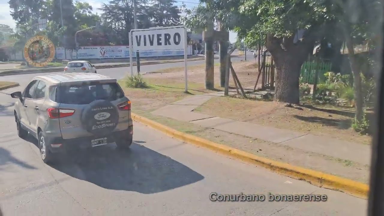 Del tren al barrio: viaje en colectivo por el conurbano