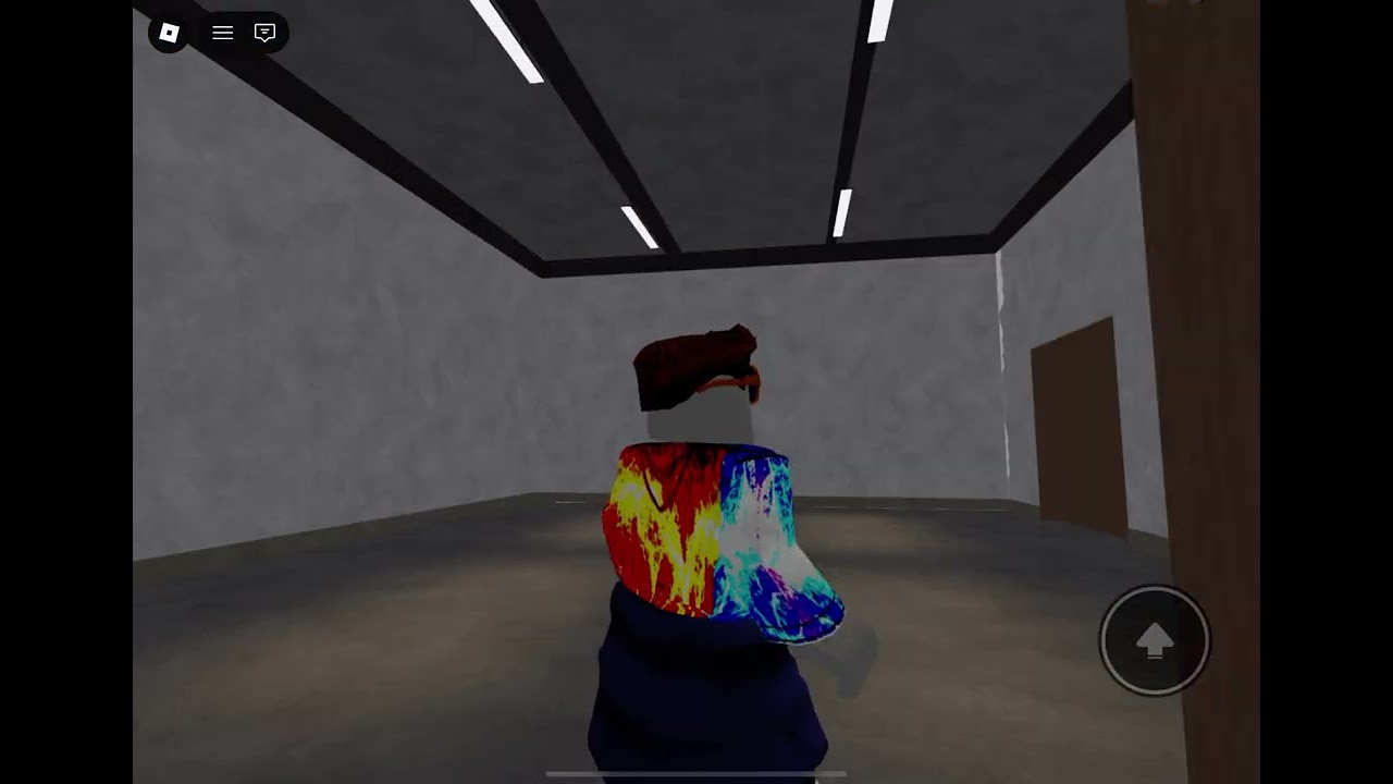Service hydraulic fright elevator @ mid - continental pizza showcase on Roblox 