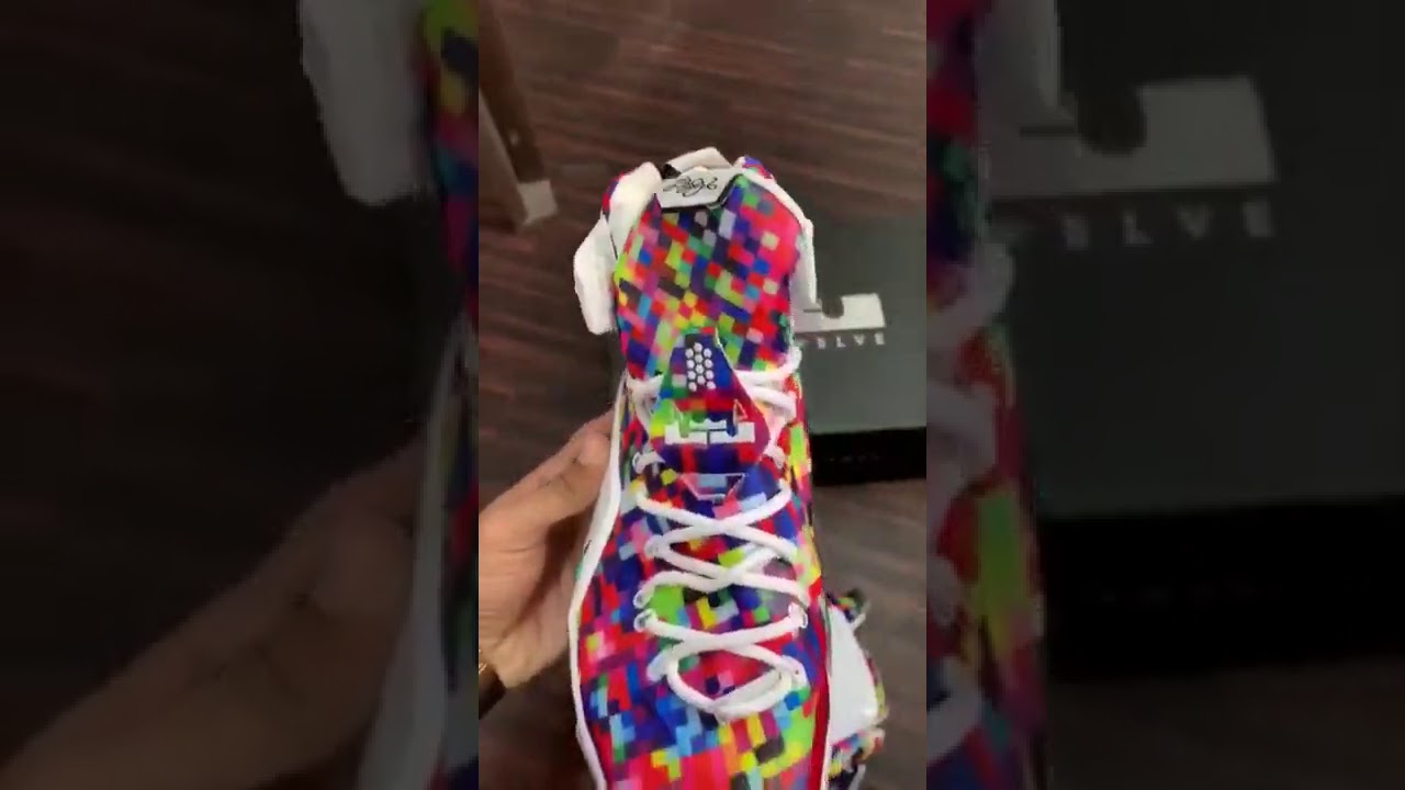 Nike Lebron 12 EXT Prism