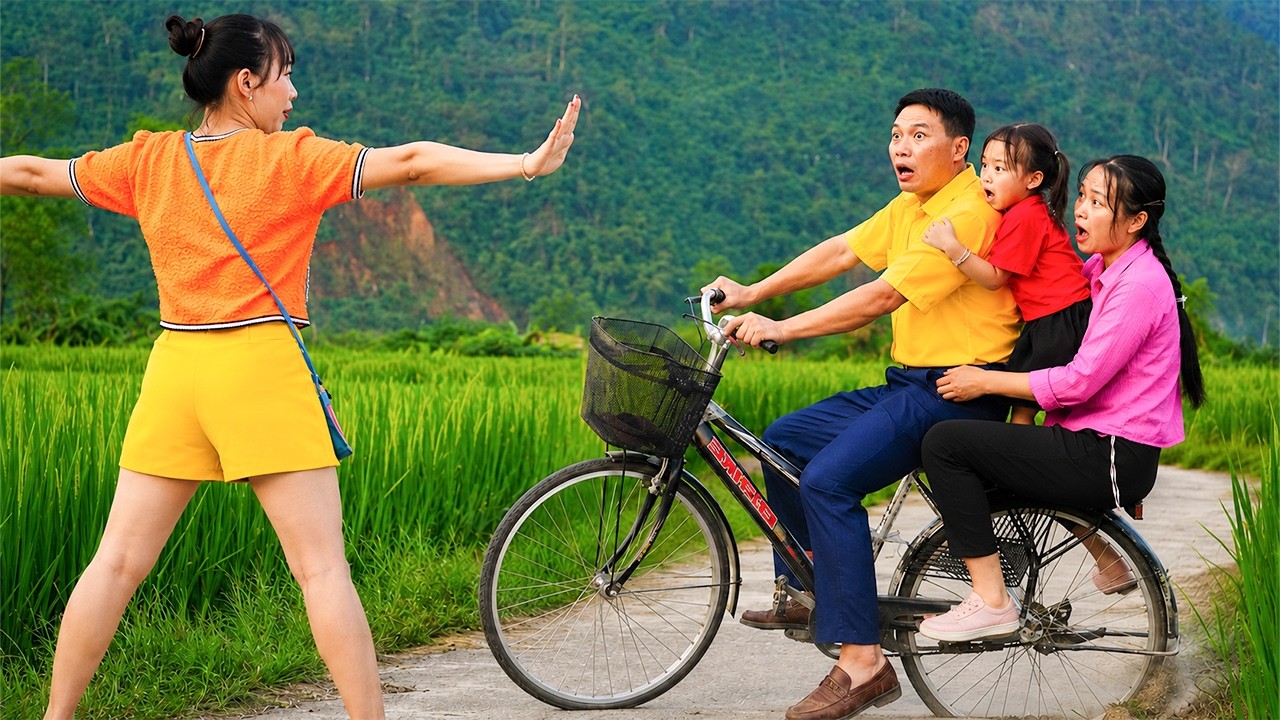 A Happy Family Bike Ride Turned Awkward When My Husband's Ex Showed Up| Ly Phuc An