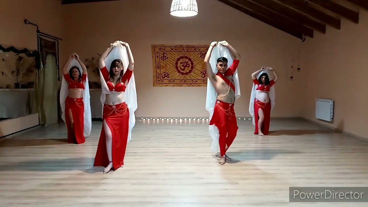 Maktub (doble velo) - Esc. de Danzas Árabes Shimmy Dance