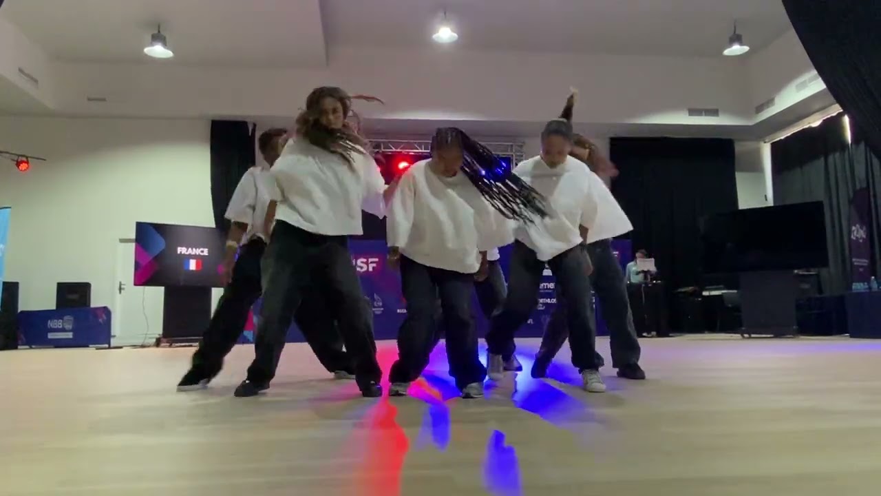 GYMNASIADE - BAHRAIN 24 LYCEE GUSTAVE MONOD ENGHIEN SHOW HIP HOP