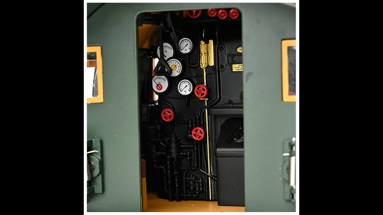 Building The magnificent 141-R Locomotive Stages  93-96 #ixocollections