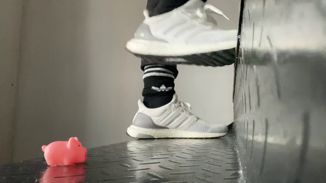 Ultraboost Crush