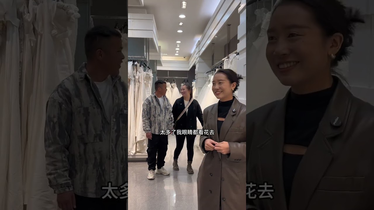 清植带我来云南大理这边旅拍了，说来就来了，我们也不知道拍婚纱照原来是要预约的，看了好几家都说没档期了，还好这家可以安排档期，各个方面包括婚纱我和清植都挺满意的，我觉得每个日子都被赋予了特殊的意义，能